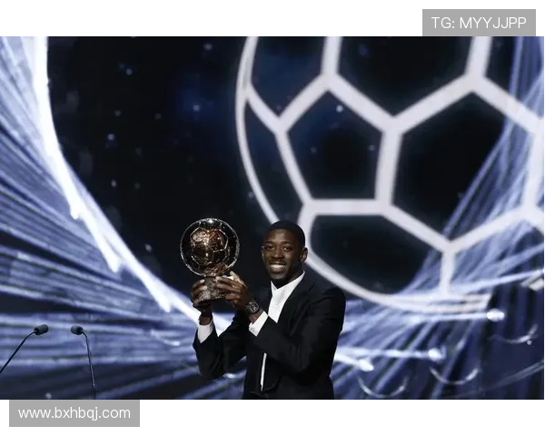 足球明星的珍贵物品揭秘背后的故事与情感价值 足球明星的珍贵物品揭秘背后的故事与情感价值