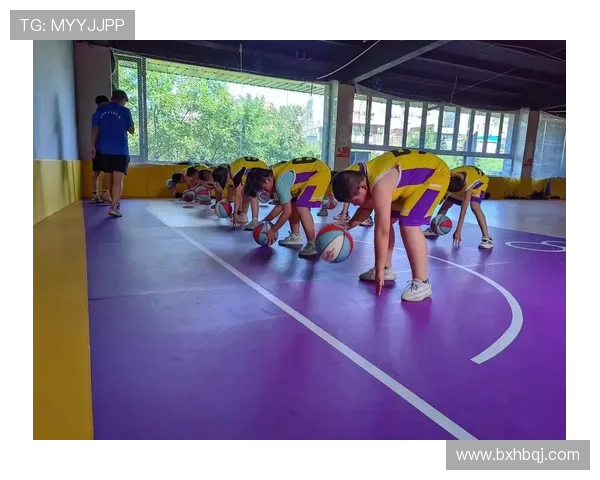 黄敏独家分享篮球心得与技巧助你提升球技的秘诀与经验 黄敏独家分享篮球心得与技巧助你提升球技的秘诀与经验