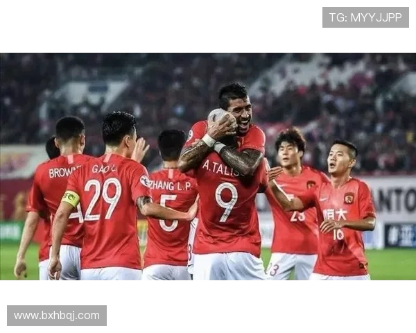 广州足球队崛起之路联合会杯背后的奋斗与荣耀 广州足球队崛起之路联合会杯背后的奋斗与荣耀